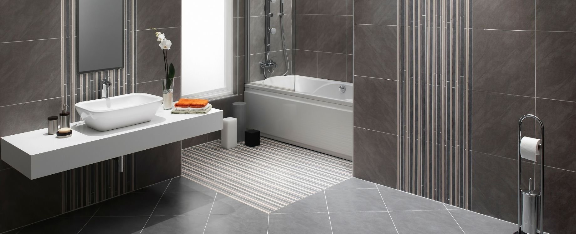 certified bathroom fitter KT4 8ES